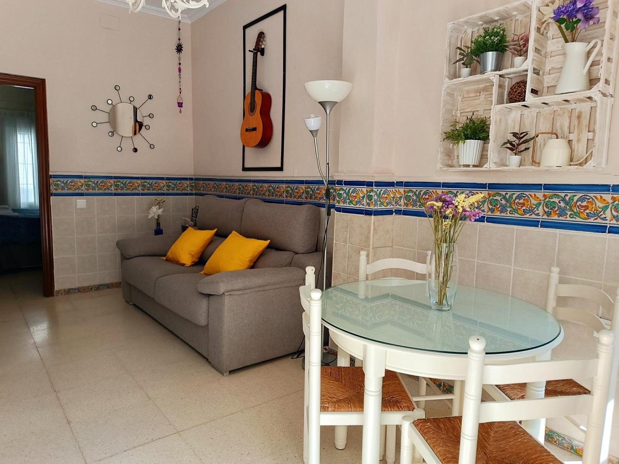 Tipico Y Pintoresco Patio De Vecinos, Con Encanto Seville Exterior photo